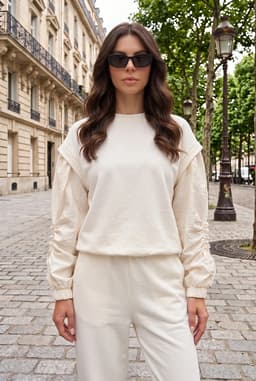 Damen Ecru Loungewear Set mit Fallschirmeisatz Ärmeln