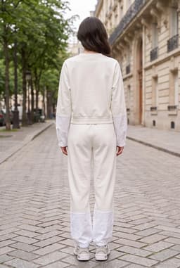 Ensemble Lounge Oversize Femme Écru Détails Contrastés