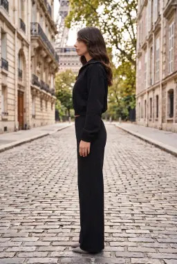 Completo nero da 2 pezzi con felpa zip e pantaloni