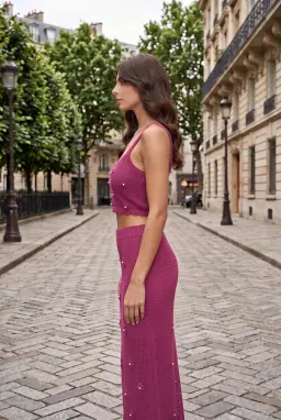 Conjunto de Top Corto y Falda de Punto Ciruela