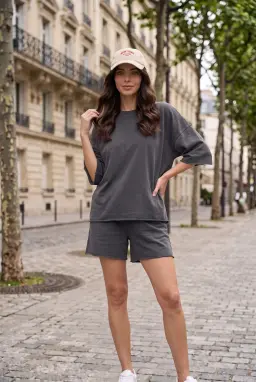 Oversized Ξεβαμμένο Βαμβακερό T-shirt με Αστρίφωτο Τελείωμα Ανθρακί