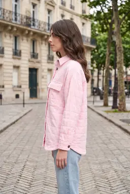 Rosa strukturierte Hemd mit Taschen