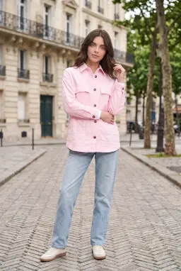 Rosa strukturierte Hemd mit Taschen