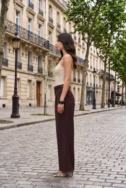 Áo Bodysuit Hai Dây Màu Be Nhún Ngực Dáng Ôm Cho Nữ