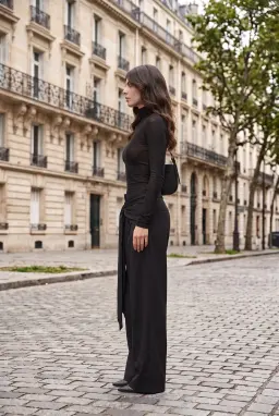Damen Weite Low-Rise-Hose mit Bindegürtel - Schwarz — Schwarz
